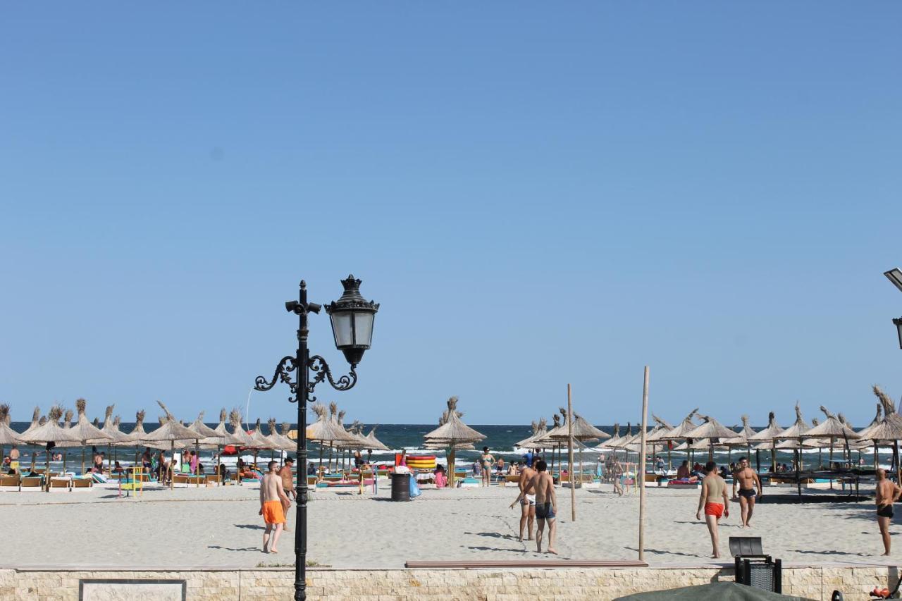 On Beach-Mamaia Residence Navodari Exterior photo