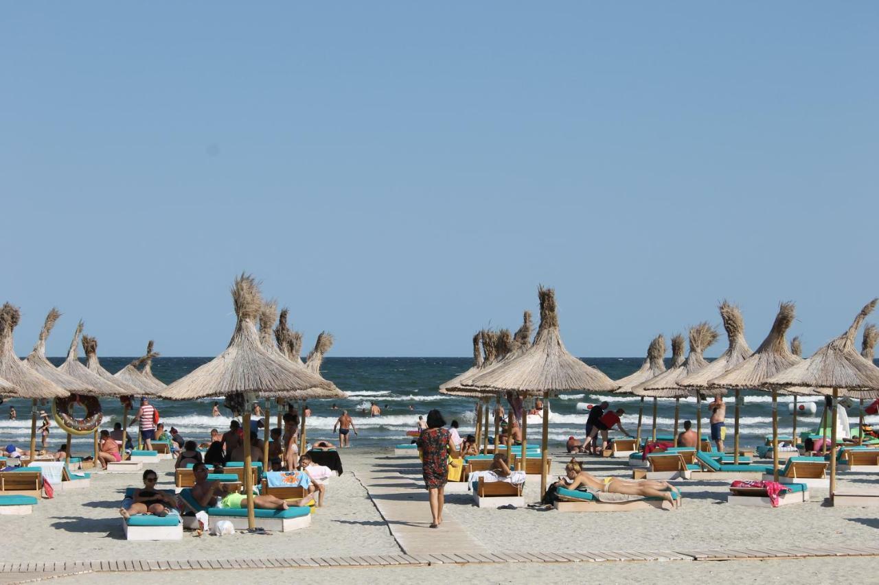 On Beach-Mamaia Residence Navodari Exterior photo
